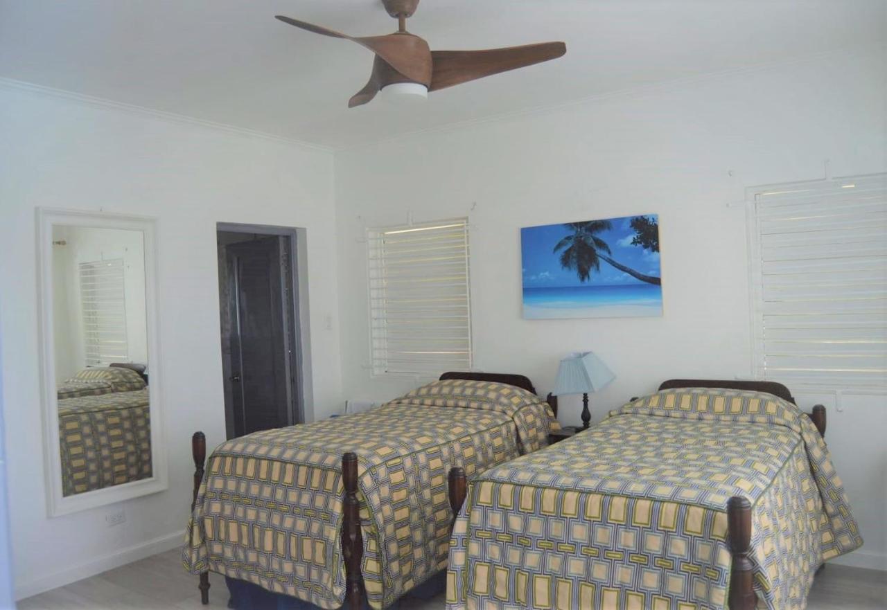 أوشو ريوس Villa Dianna - Entire Villa, Roof Terrace, Pool, Garden, Sea Views Near Dunn'S River المظهر الخارجي الصورة
