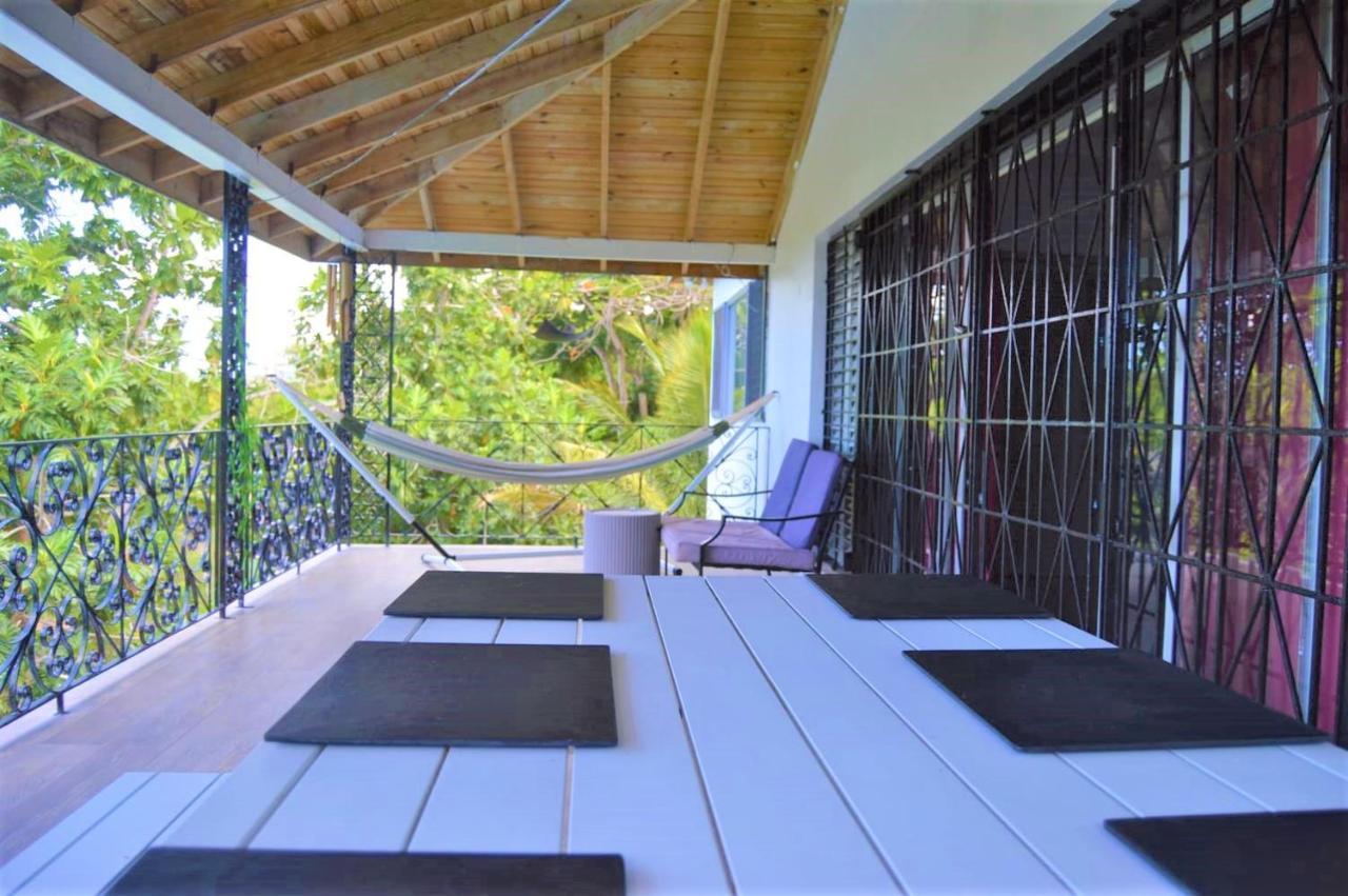 أوشو ريوس Villa Dianna - Entire Villa, Roof Terrace, Pool, Garden, Sea Views Near Dunn'S River المظهر الخارجي الصورة